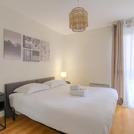 Le Cosy Et Chaleureux Avec Parking Gratuit